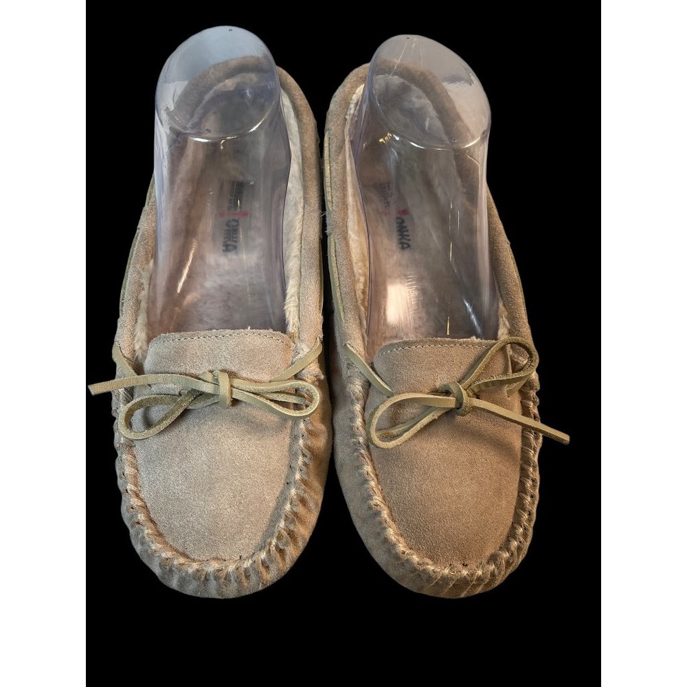 Minnetonka Kayla Suede Lined Moccasin Slippers Stone Women Size 9M - Picture 3 of 7